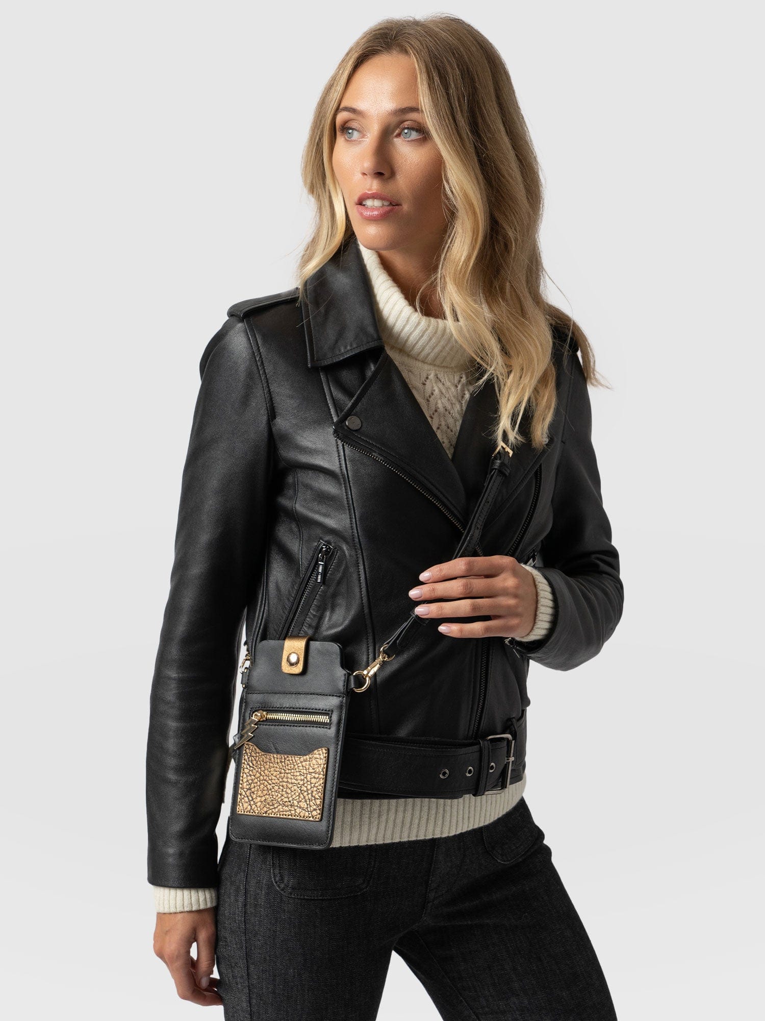 Pimlico Phone Bag Gold & Black - Women's Bags | Saint + Sofia® EU